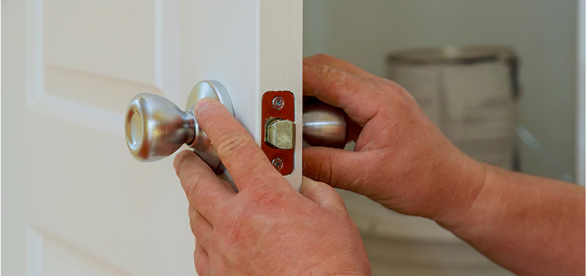 AAA Locksmiths For lock Replacement in Desert Hot Springs, California