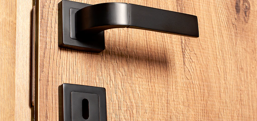 Weekend Lockout Assistance Troubleshooting in Desert Hot Springs, California