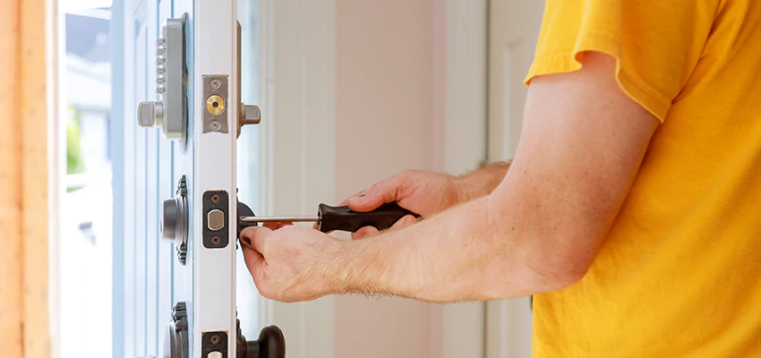 Eviction Locksmith For Key Fob Replacement Services in Desert Hot Springs, CA